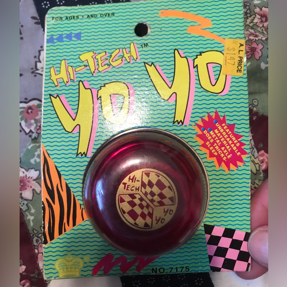 Hi-Tech Imperial Vintage 1986 Red/Maroon Yo-Yo New